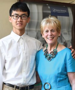 Hopkins legacy donor Jill McGovern and Peabody student Jiacheng Li