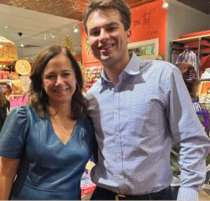 Johns hopkins sidney kimmel comprehensive cancer center volunteers erin and brian Ronayne